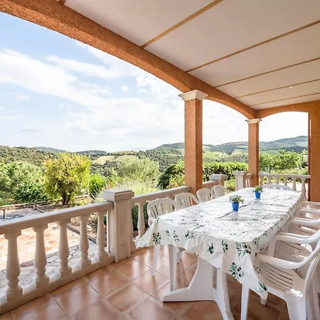 Hillside Retreat In Villa Roquebrun