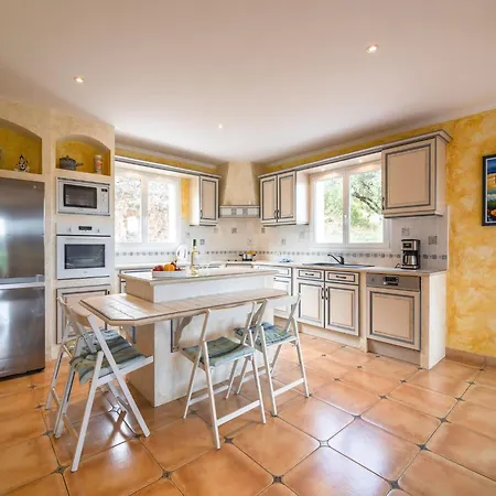 Hillside Retreat In * Roquebrun